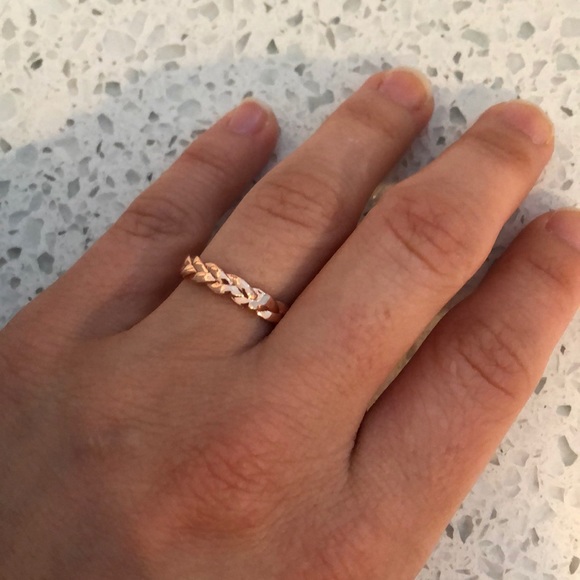 🎉 HP🎉 Rose Gold Braided Ring Band - Picture 5 of 5